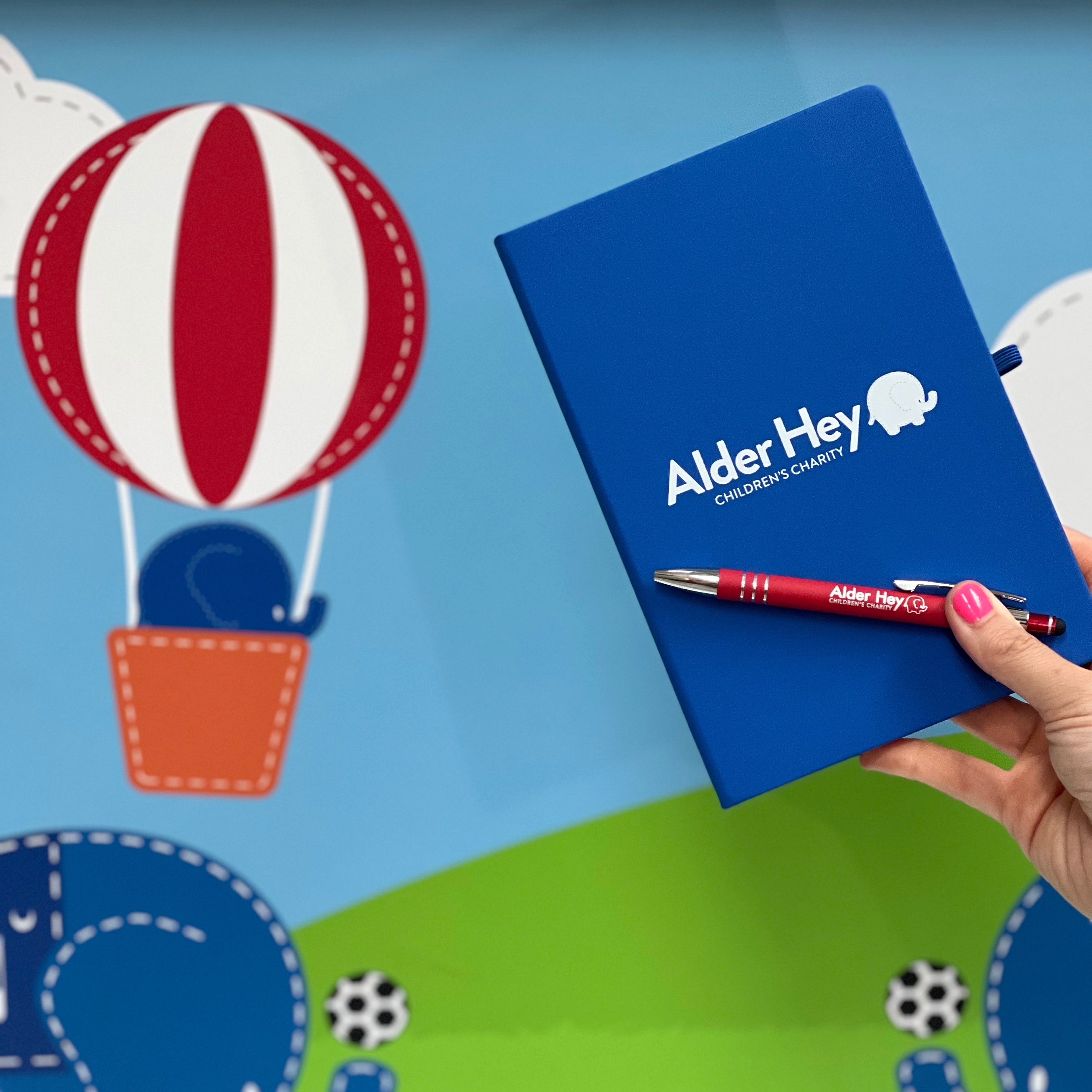 Oli Bundle 1 (Notebook and Pen)