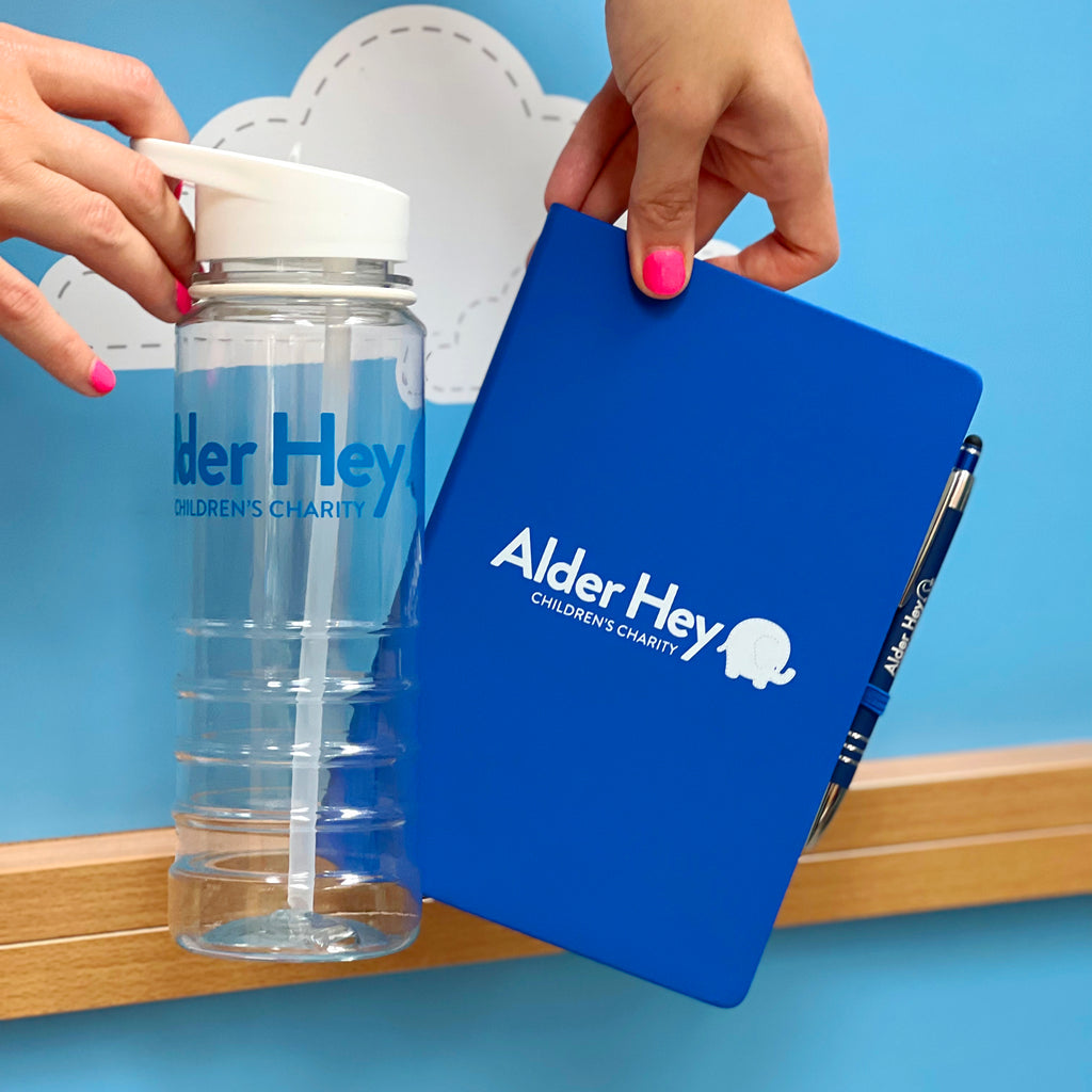 Oli Bundle 5 (Notebook, Pen and Water bottle)