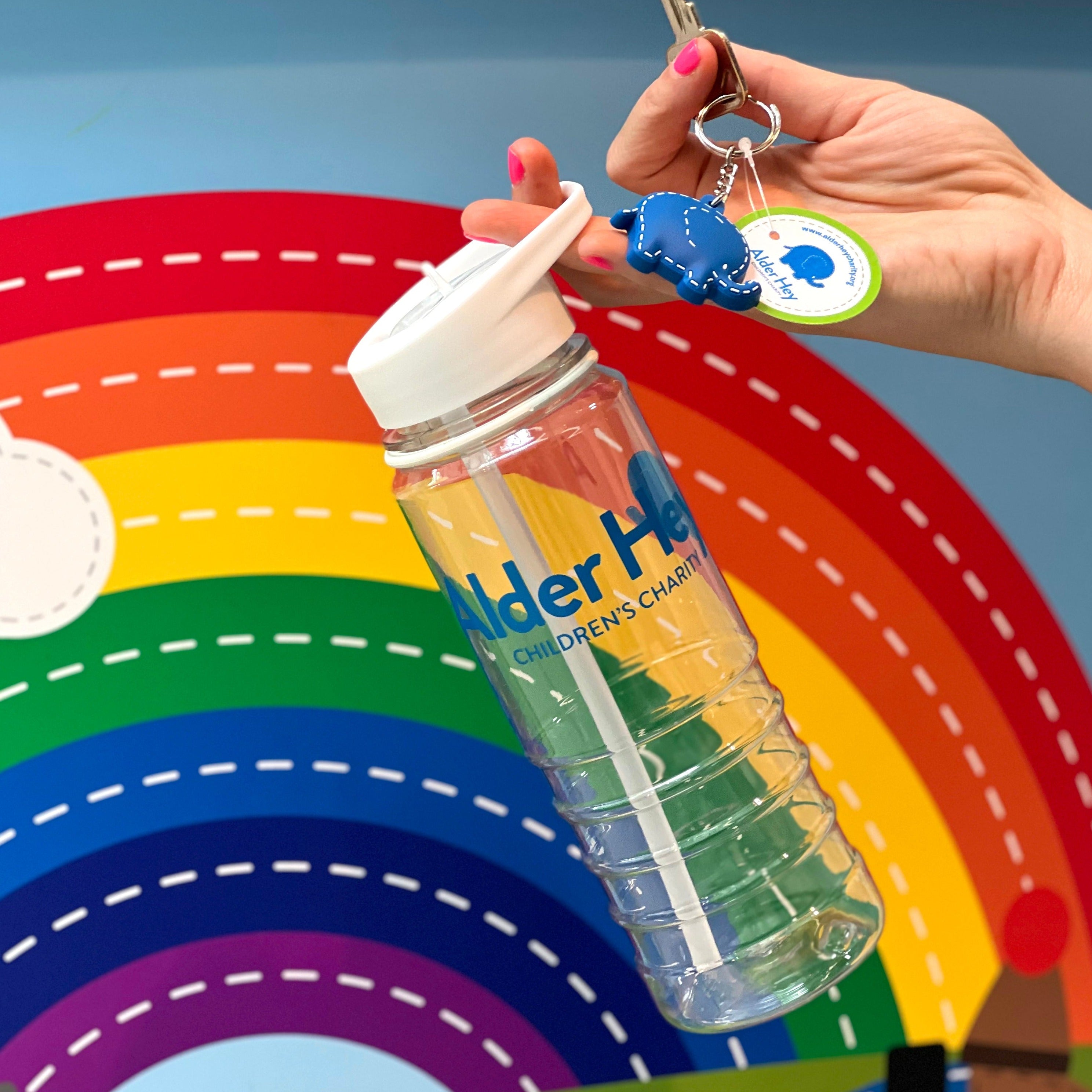 Oli Bundle 2 (Water bottle and Blue keyring)